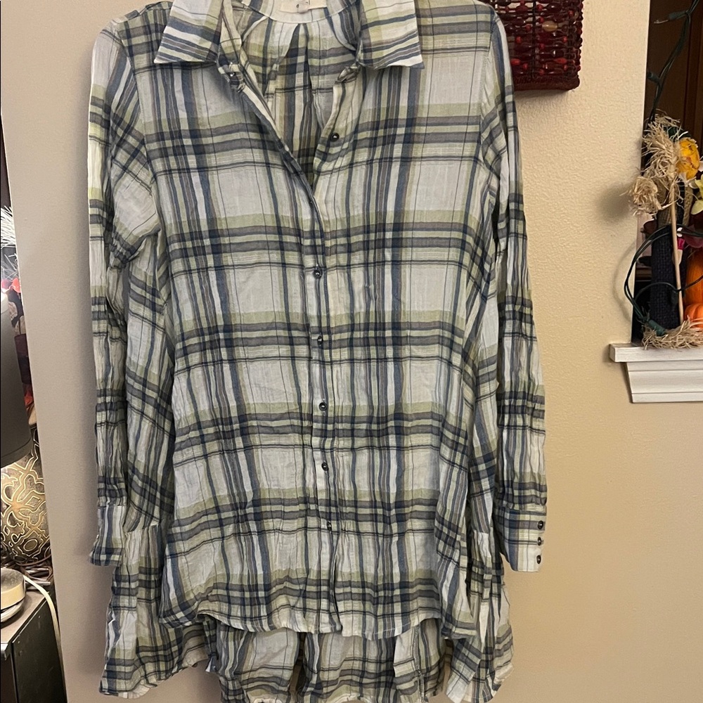 Easel oversized Plaid Button-Up high low Shirt